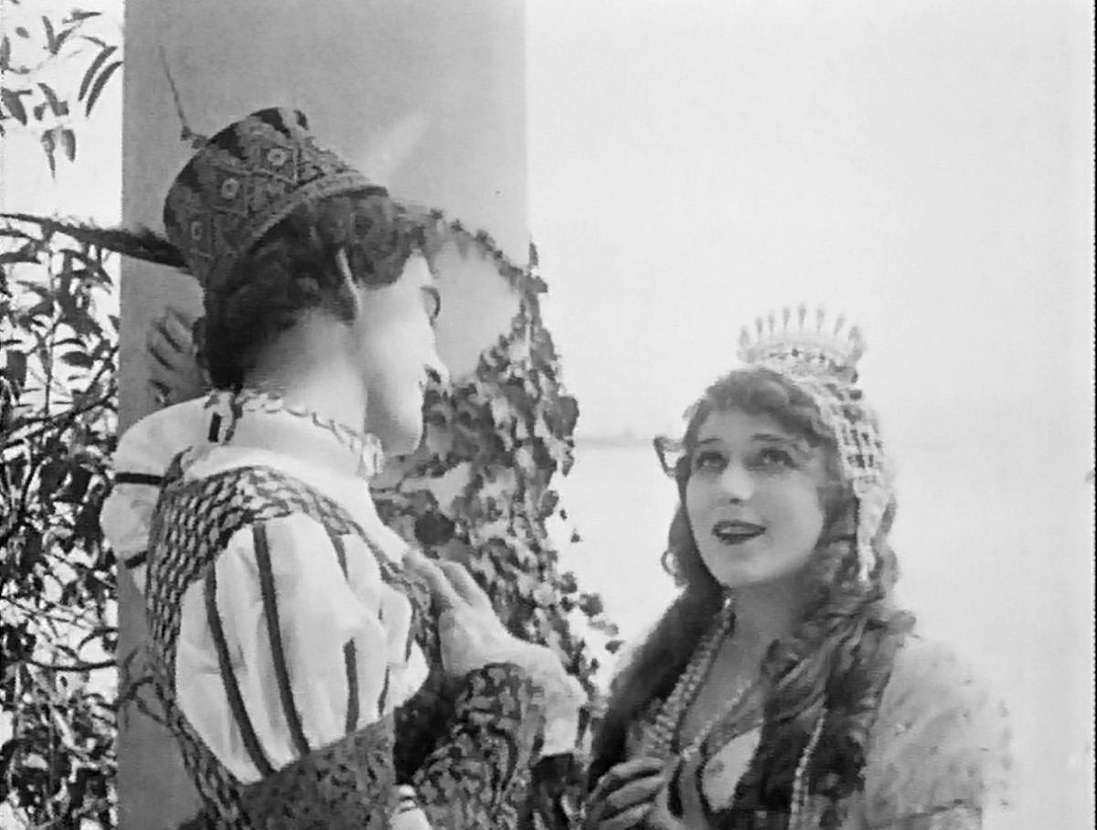 Cendrillon 1914 drive in movie channel