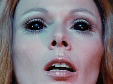L'invasion des femmes abeilles 1973 drive in movie channel